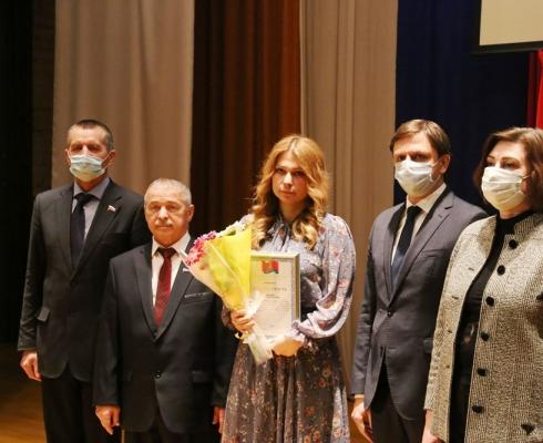 За профессионализм! За профессионализм!