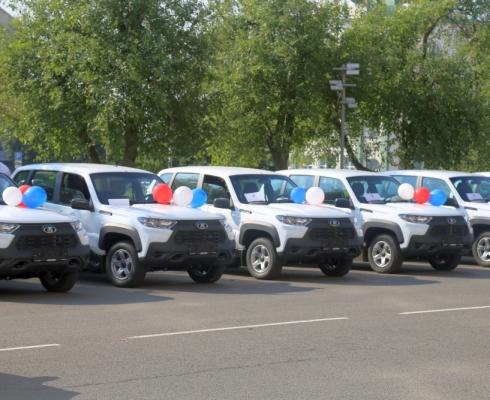 Новый автомобиль для Мценской ЦРБ Новый автомобиль для Мценской ЦРБ